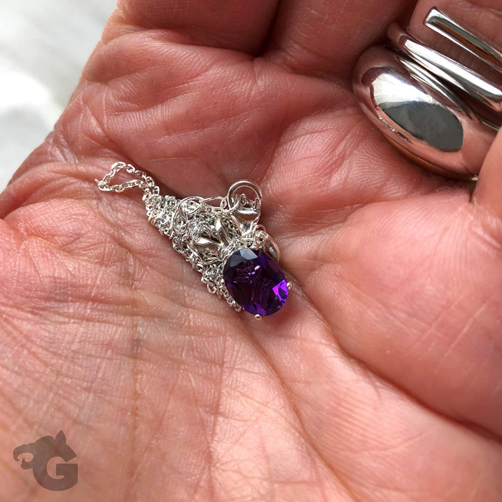 Amethyst pendant necklace