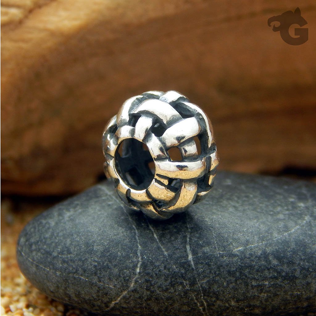 Basket universal bead