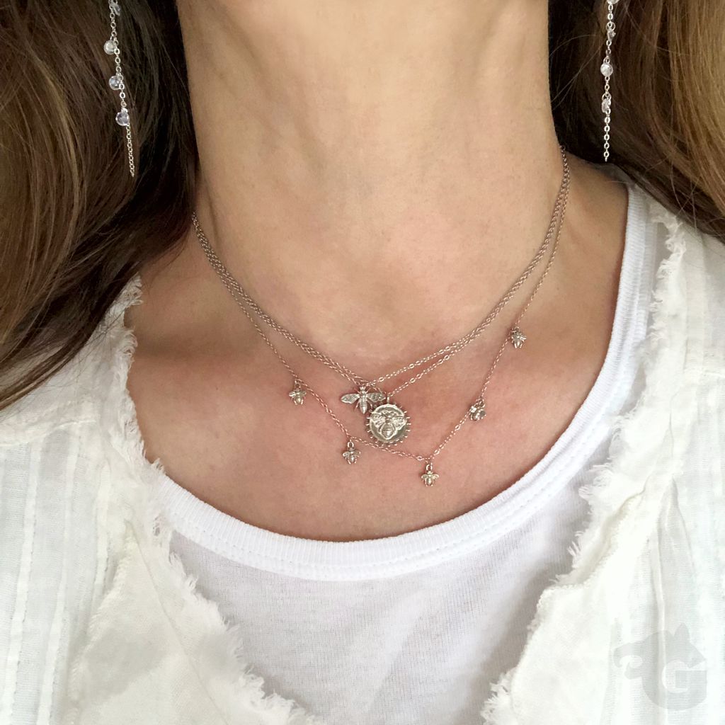 bee medallion pendant necklace silver