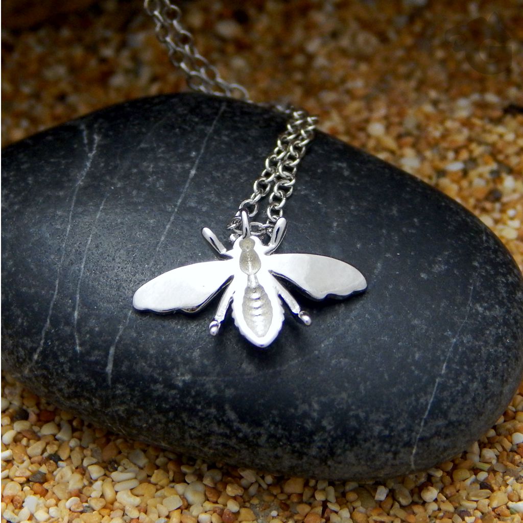 bumbleebee jewelry necklace silver