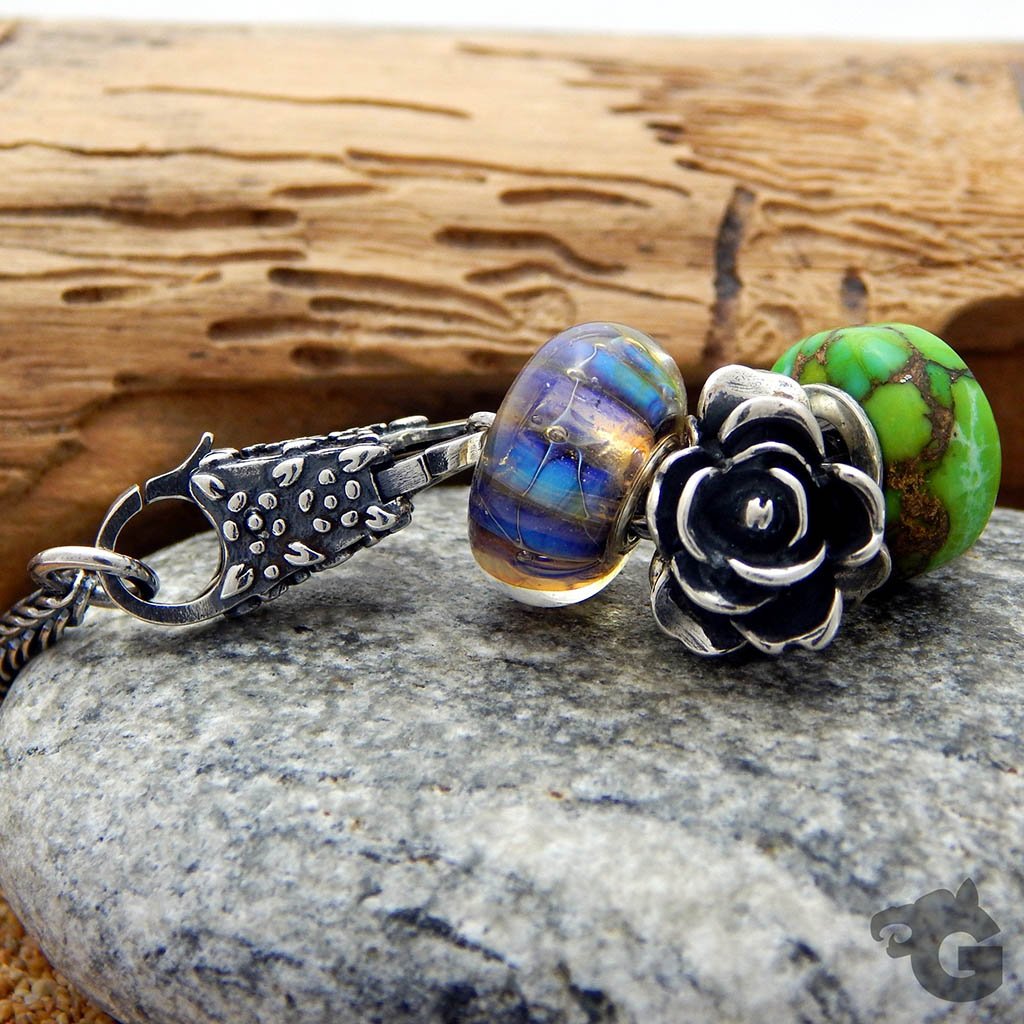 Snow Drift Rose silver bead