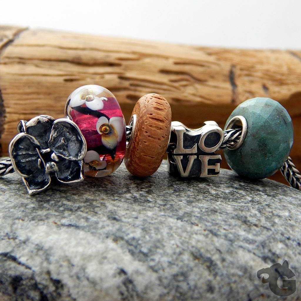 Natural Wood Light bead