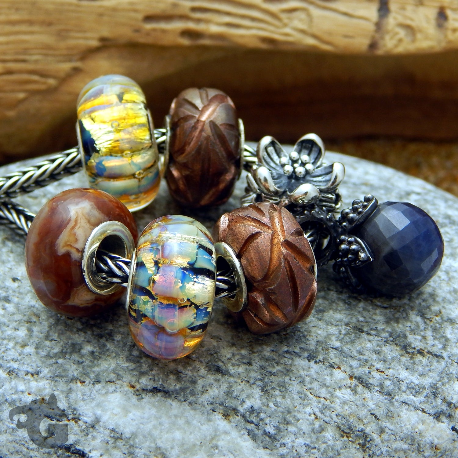 Natural Sapphire 'Raindrop Bubbles' pendant