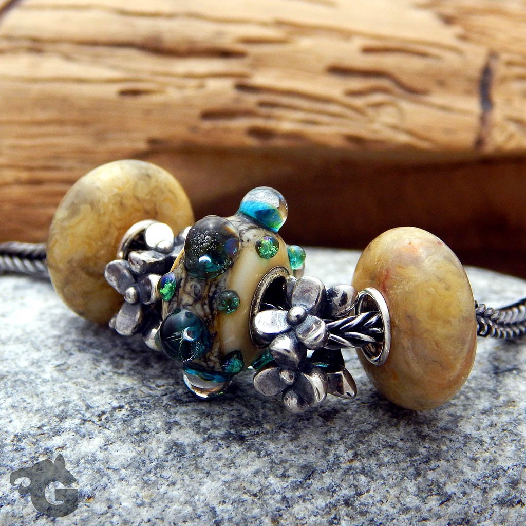 Crazy Lace Agate bead