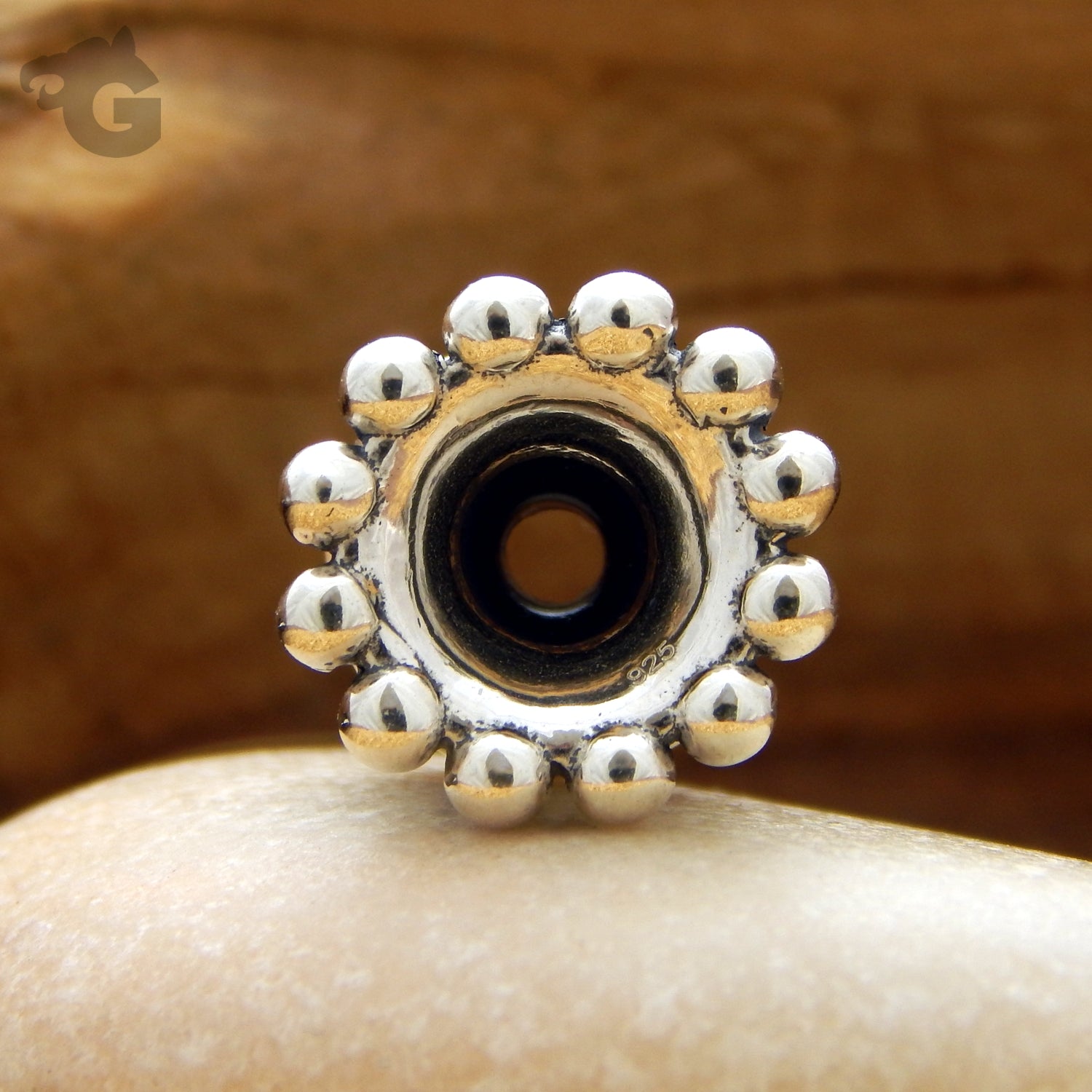 Crinoline Twist 925 Sterling silver oxidized stopper with silicone rubber ring foxtail chain - Glermes.com