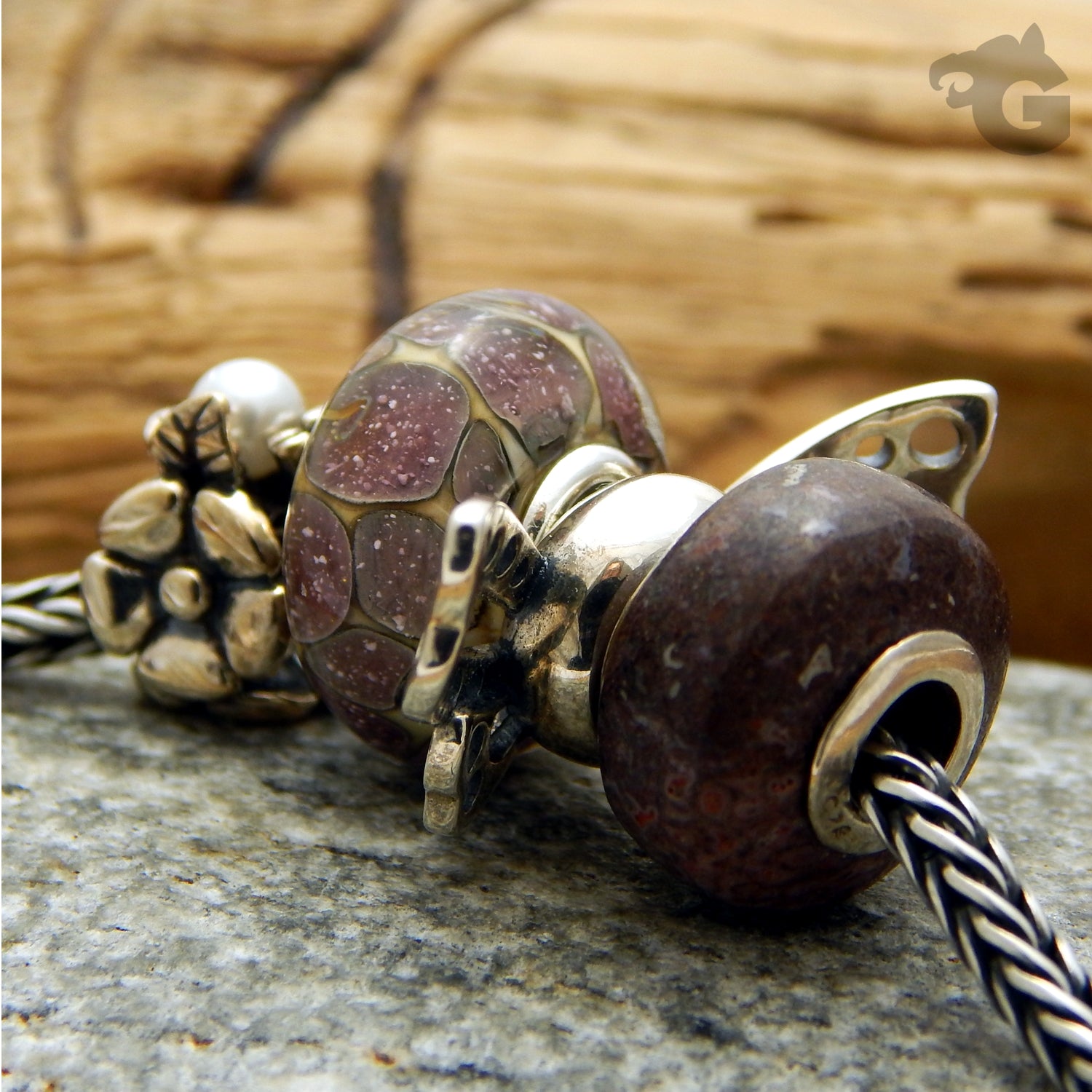 Droplets glass bead charm