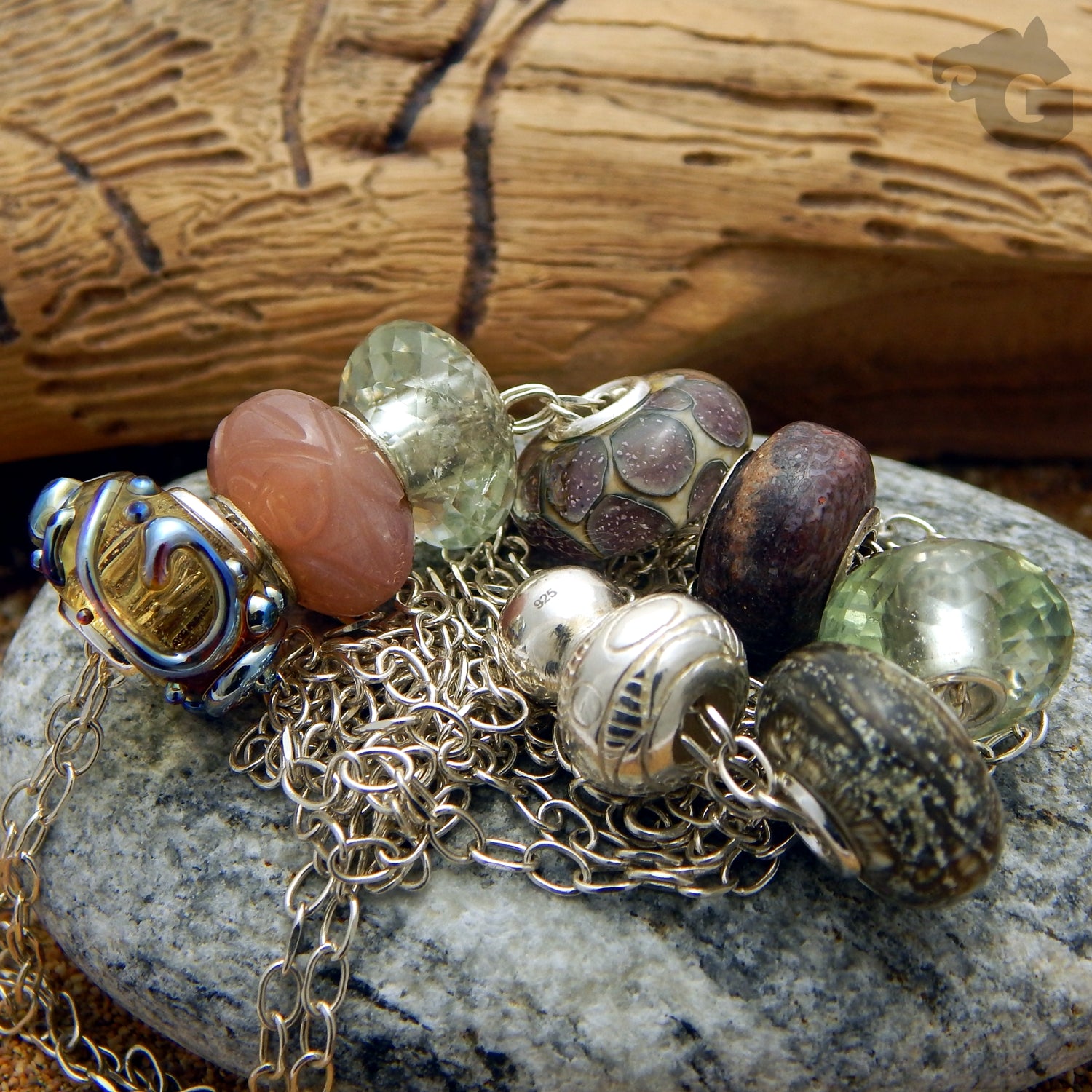 Droplets glass bead charm