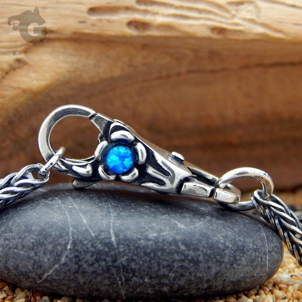Clasp Flashy Flower Blue Light