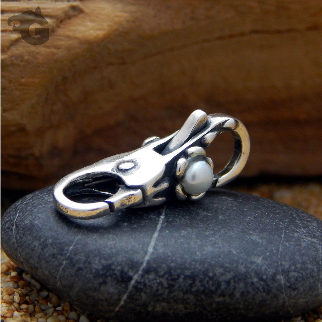 Double Lobster clasp Flashy Flower Pearl