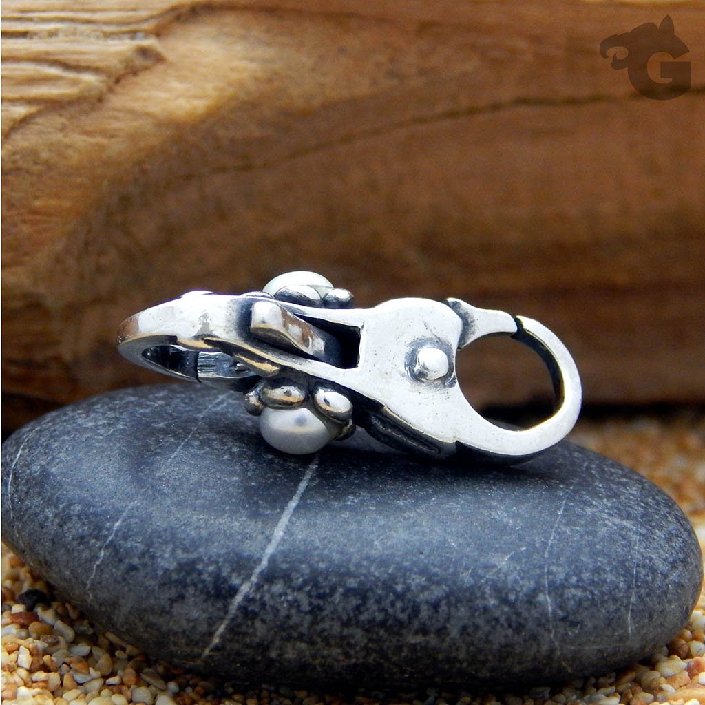 Double Lobster clasp Flashy Flower Pearl