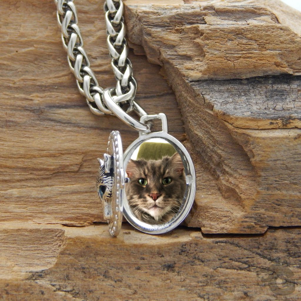 Fox photo locket 925 sterling silver victorian era charm black onyx faceted eyes