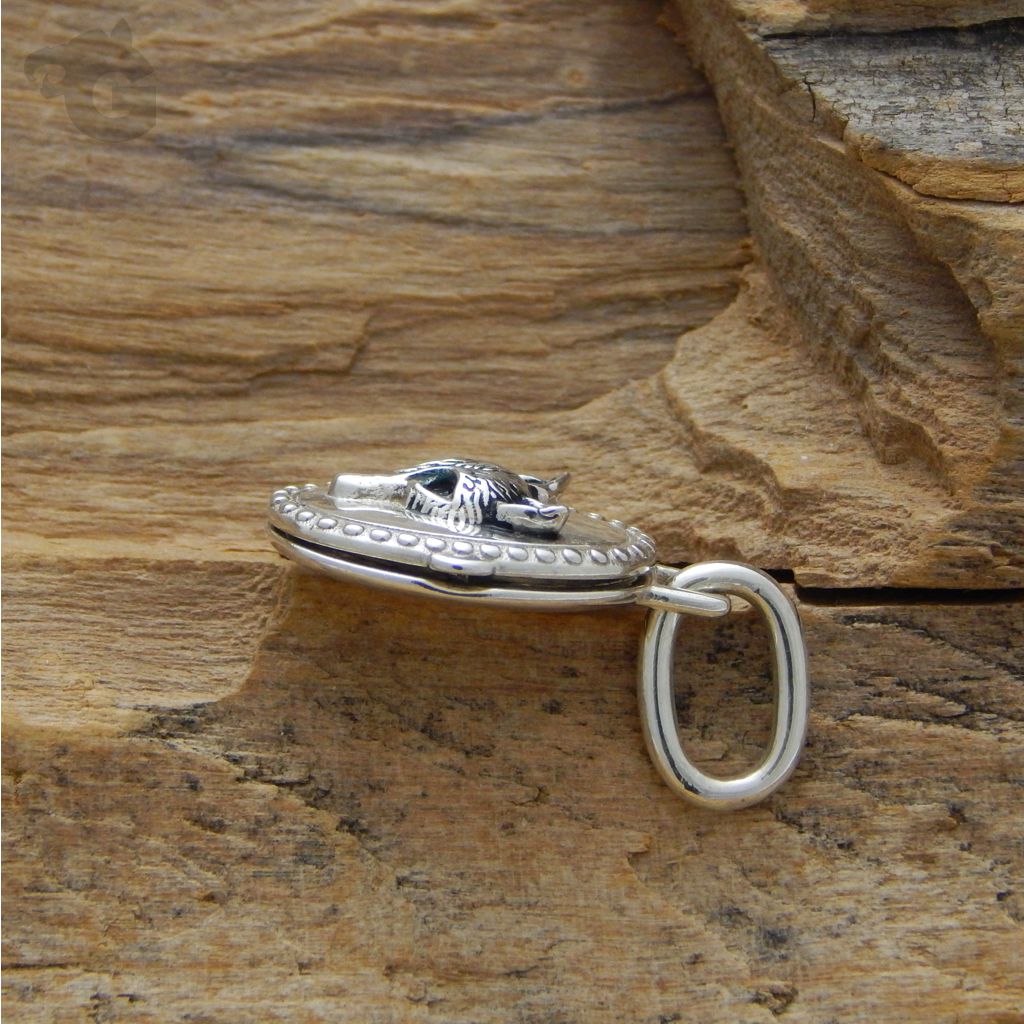 fox locket pendant victorian era inspired jewelry natural black onyx faceted stones eyes 925 sterling silver high polish rodhium plated