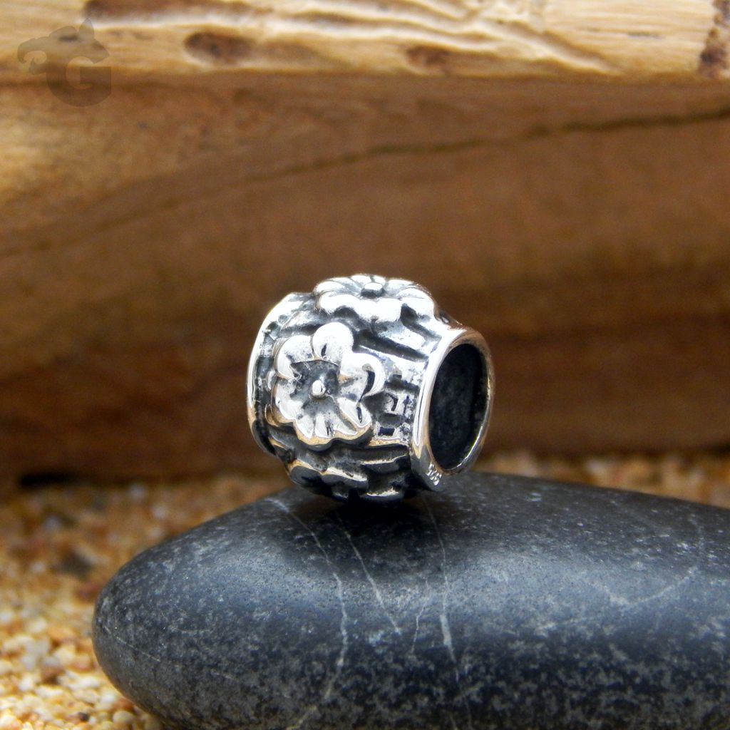 botanical bead bracelet charm gardenia big hole oxidized glermes