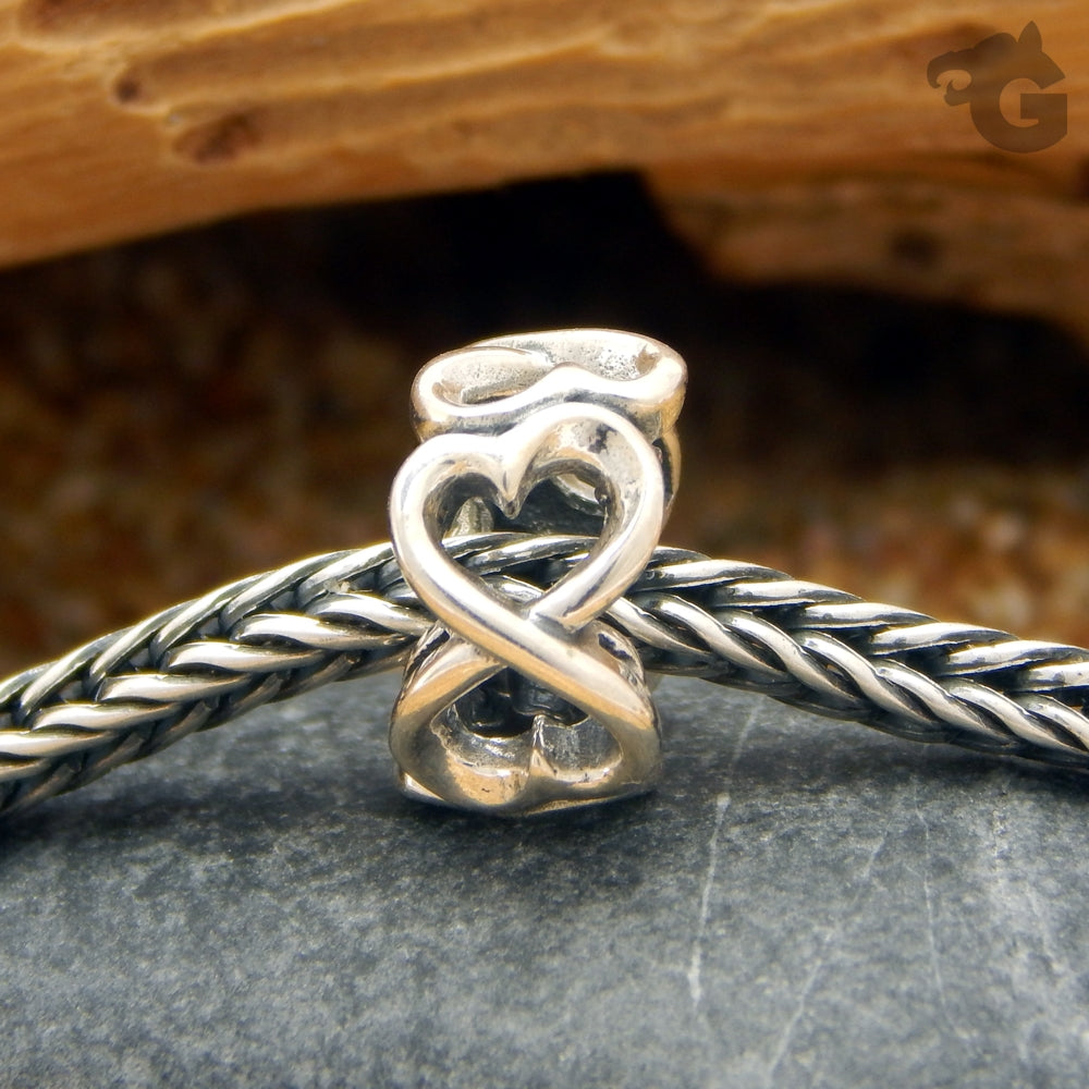 Oxidized Sterling silver charm bracelet Infinite love silver charm - glermes.com