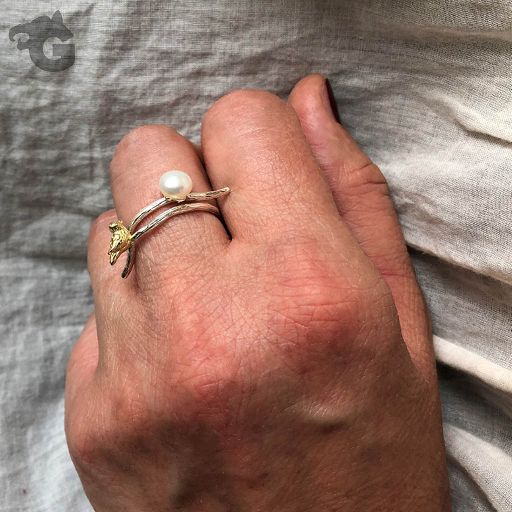 Bird on Twig ring with a Pearl
