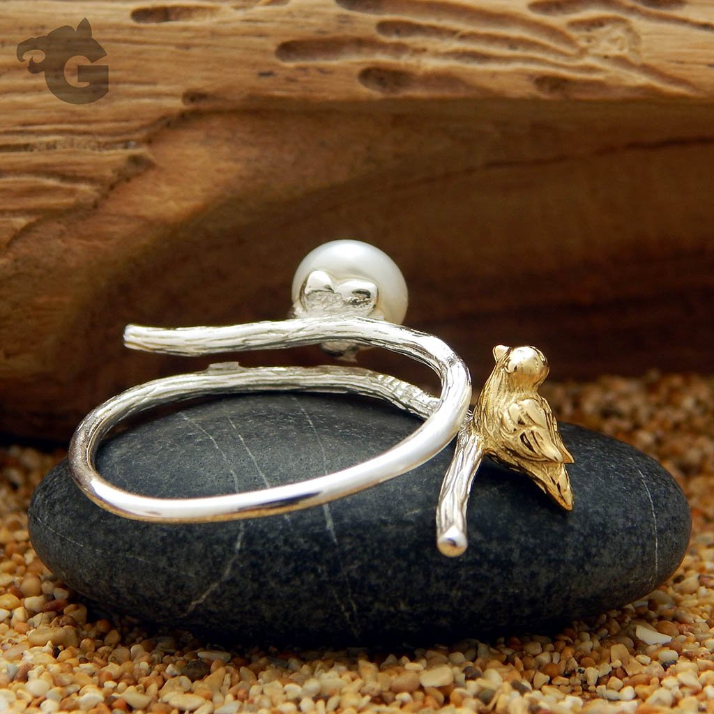 Bird on Twig ring with a Pearl