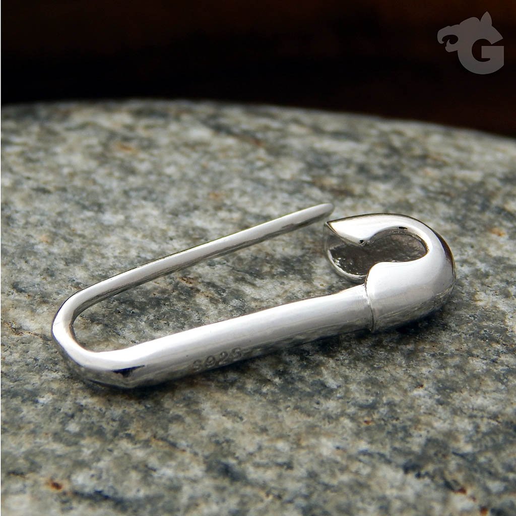 Safety Pin Clasp