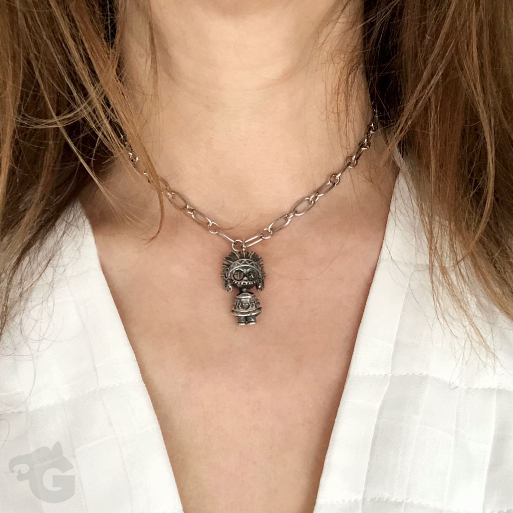 'Totem Gler' pendant charm