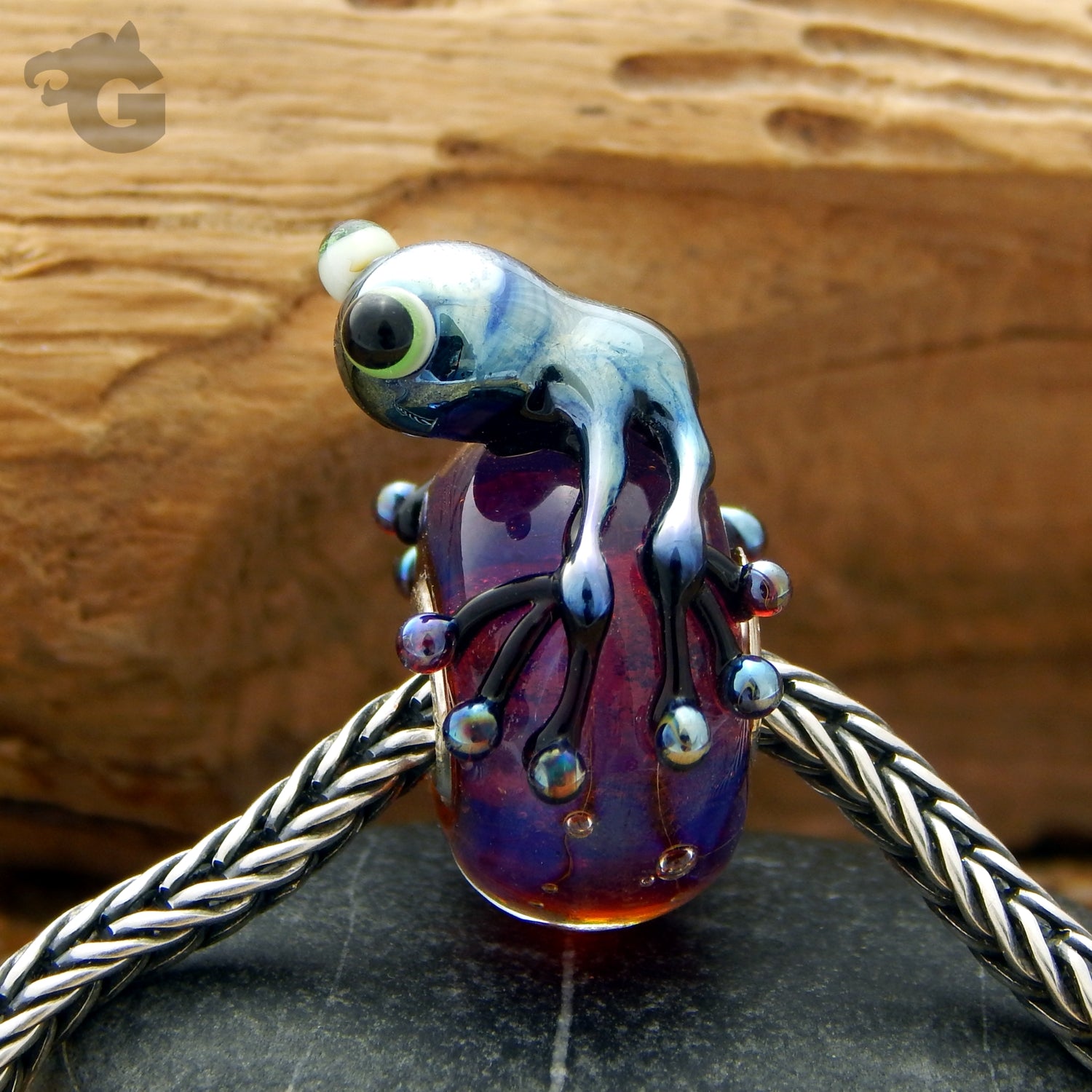 Blue Frog neon glass bead charm bracelet it must be love universal core silverglass - Glermes