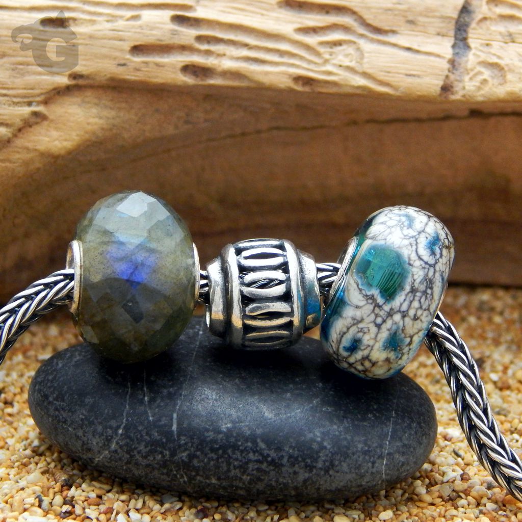 focal lampwork bead swirl pattern blue green dichroic European big hole