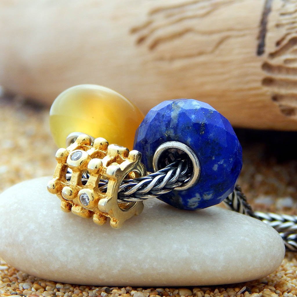 Lapis Lazuli faceted gemstone bead