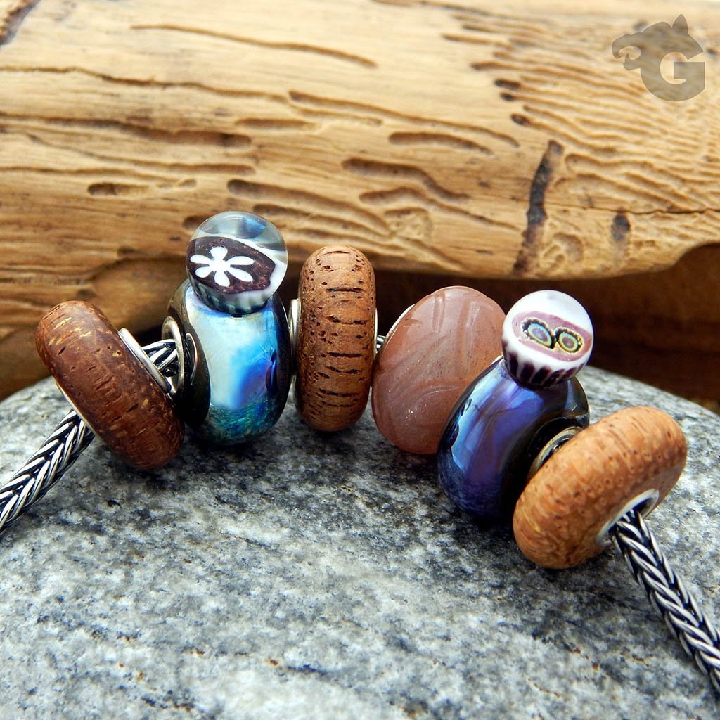 Natural Wood Light bead