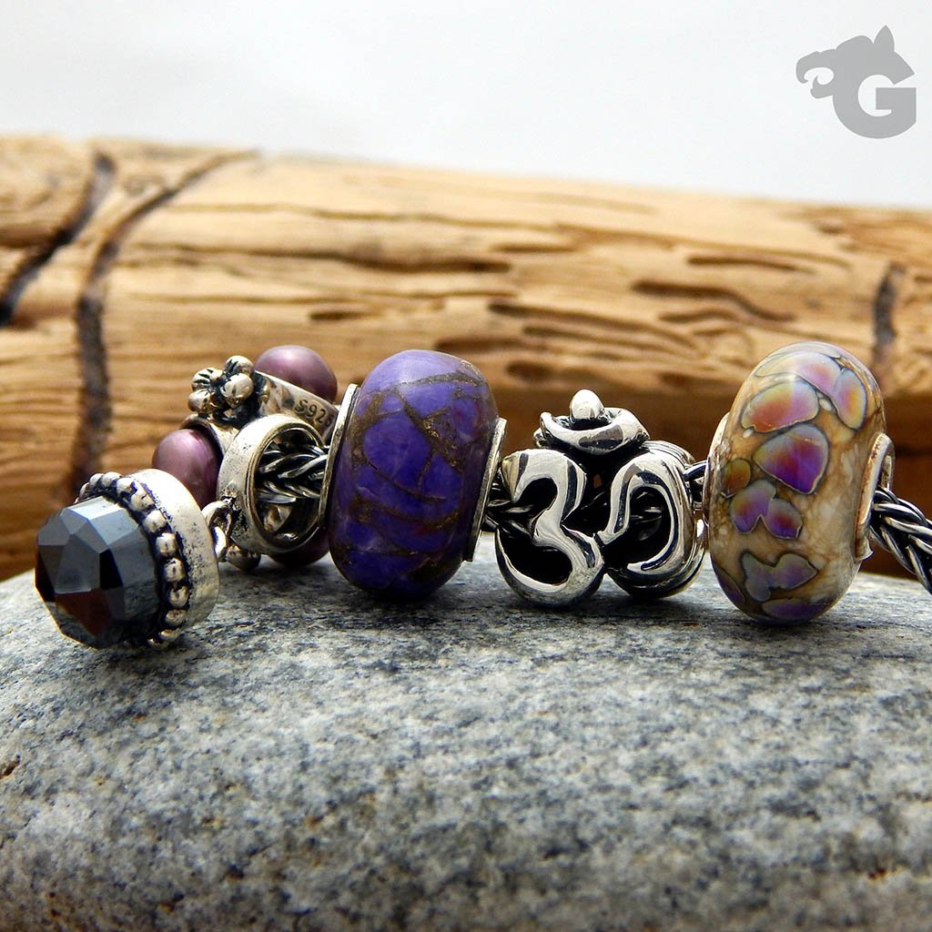 Ohm sign silver bead