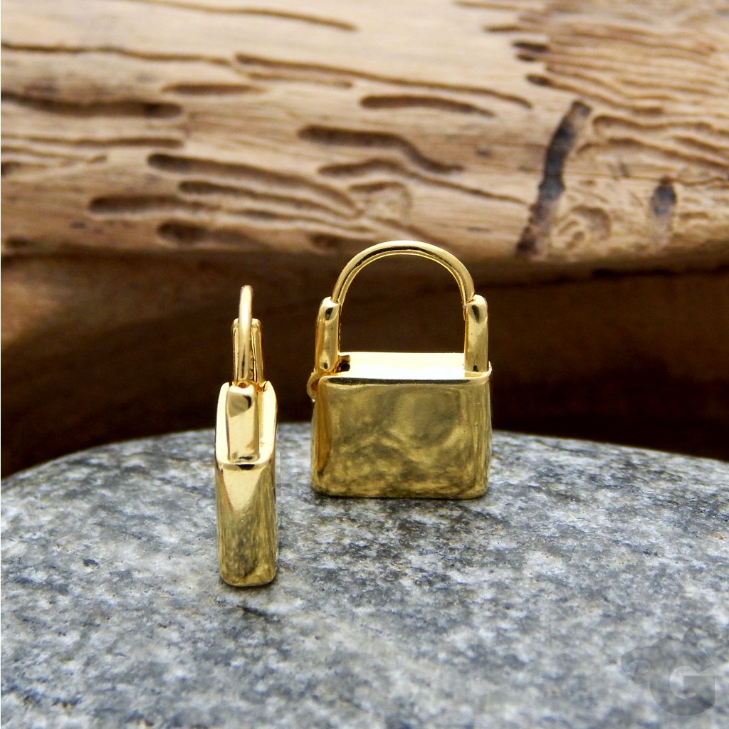 Padlock earrings yellow gold