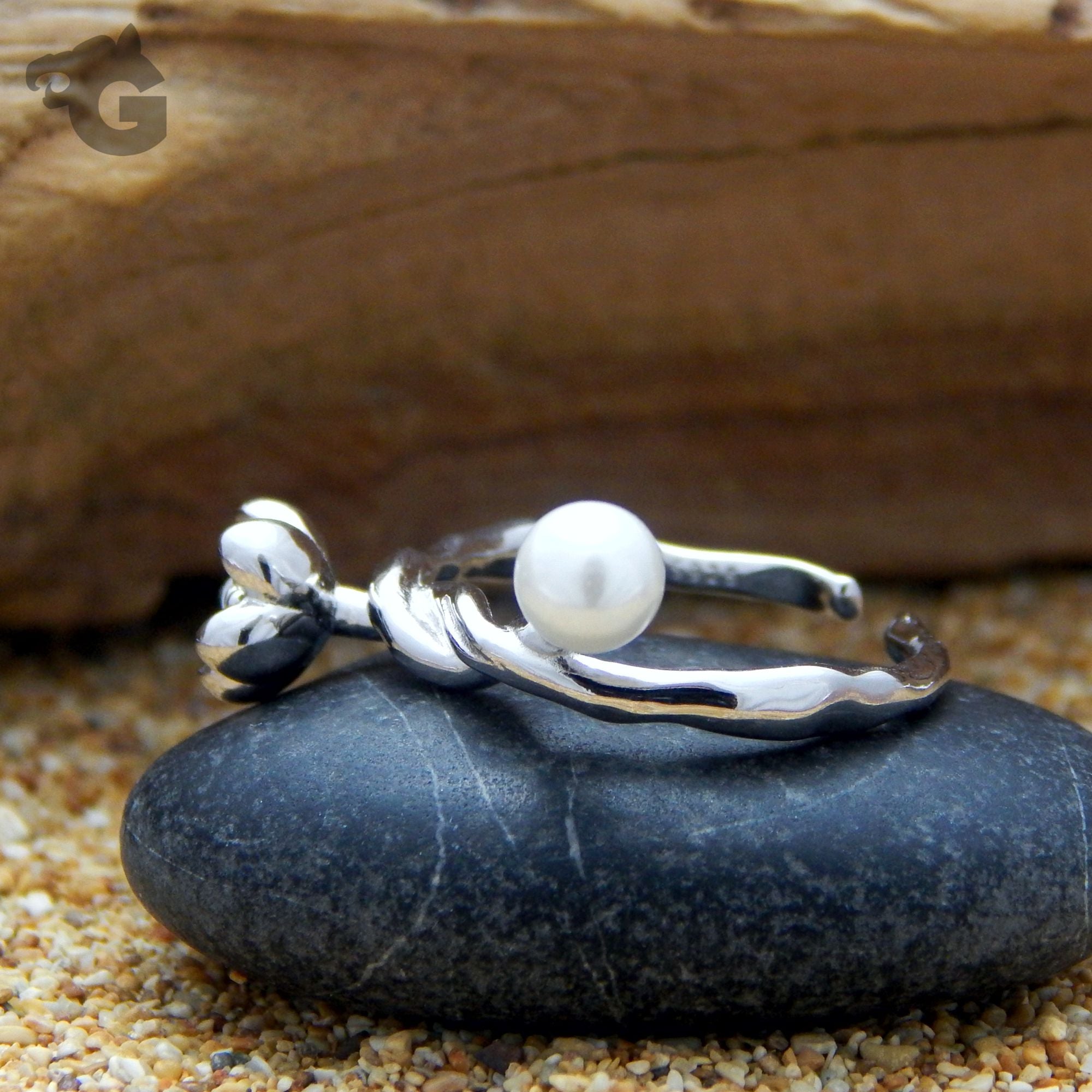 freshwater pearl ring in sterling silver 5mm pearl white floral