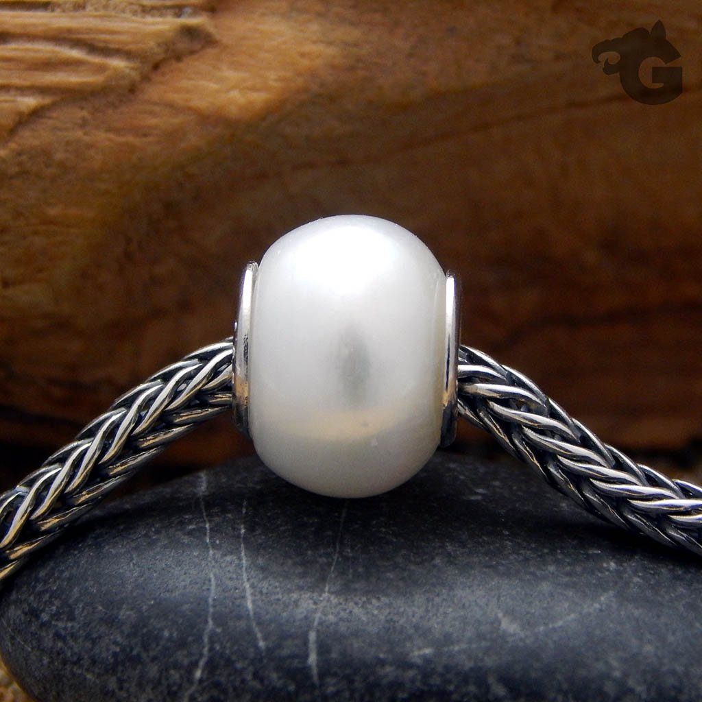 White Freshwater Pearl