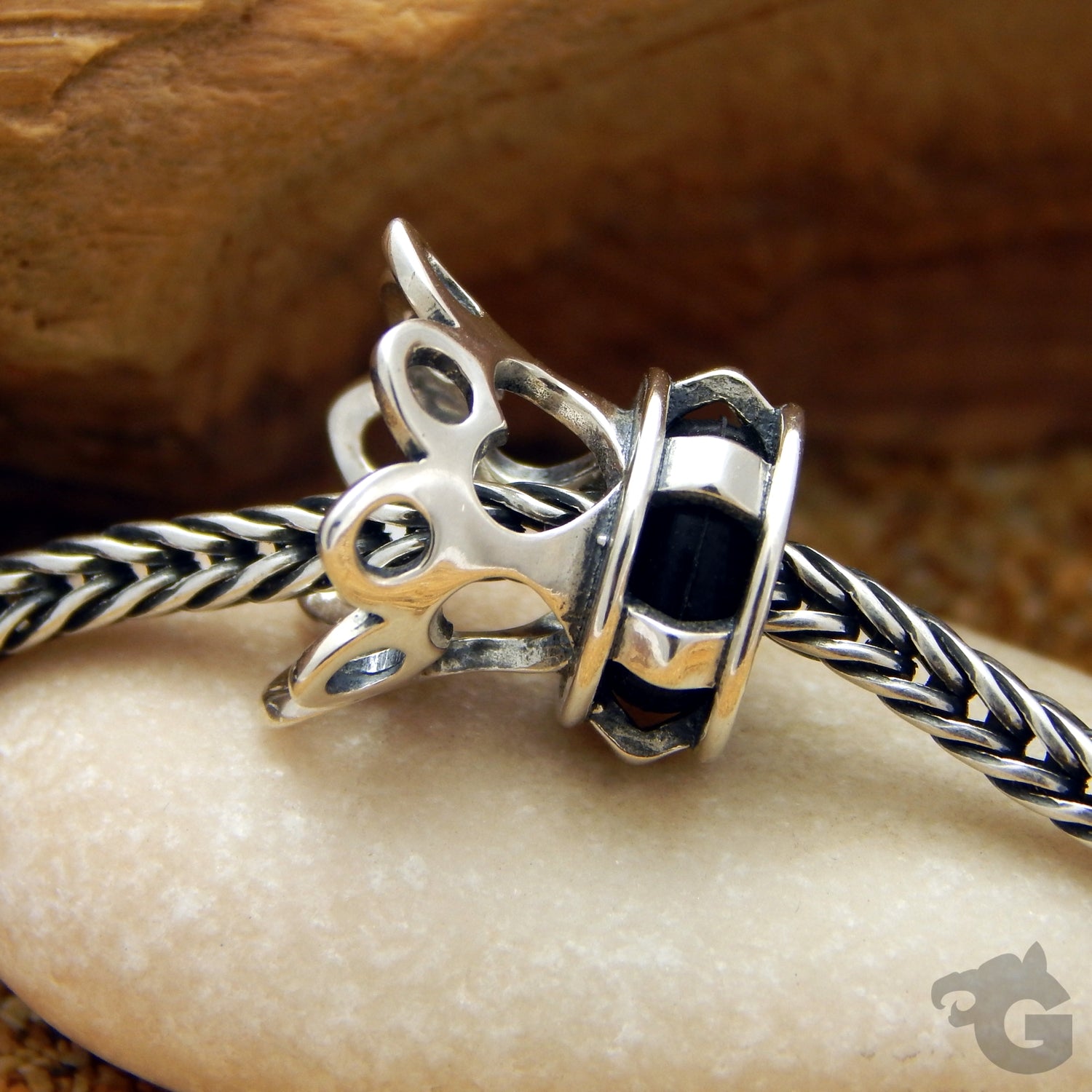 Bracelet stopper crown silicone ring small core foxtail chain Queen of Hearts - Glermes.com-