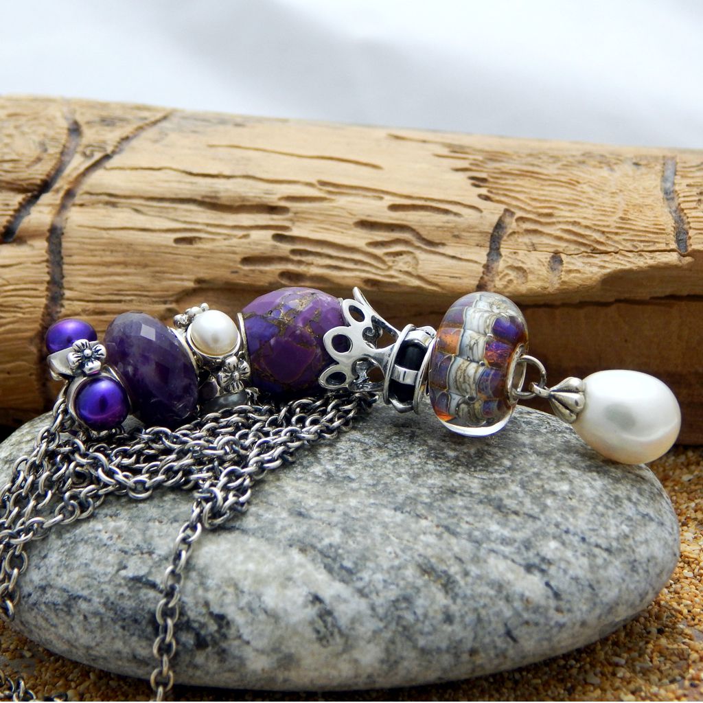 Queen of Hearts bracelet stopper