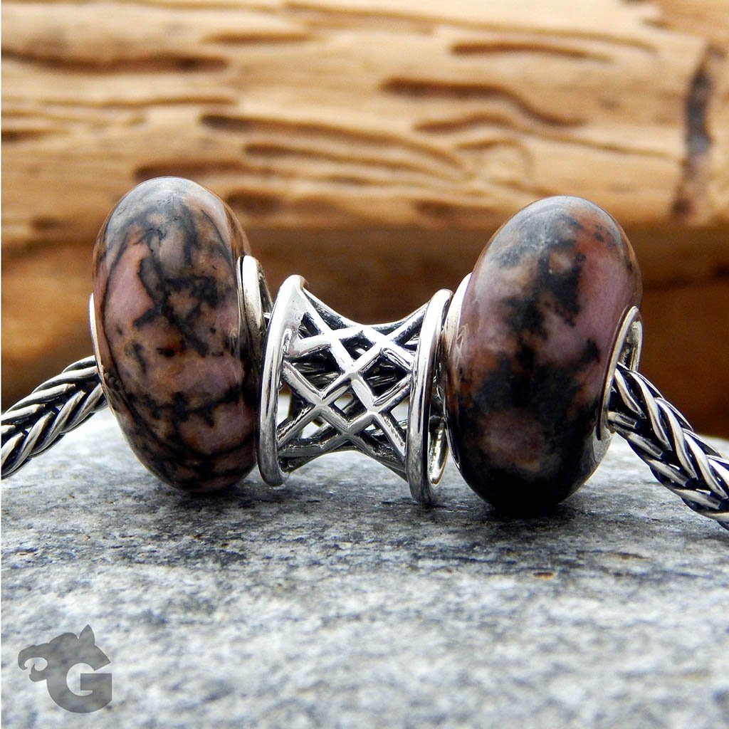 Rhodonite gemstone bead