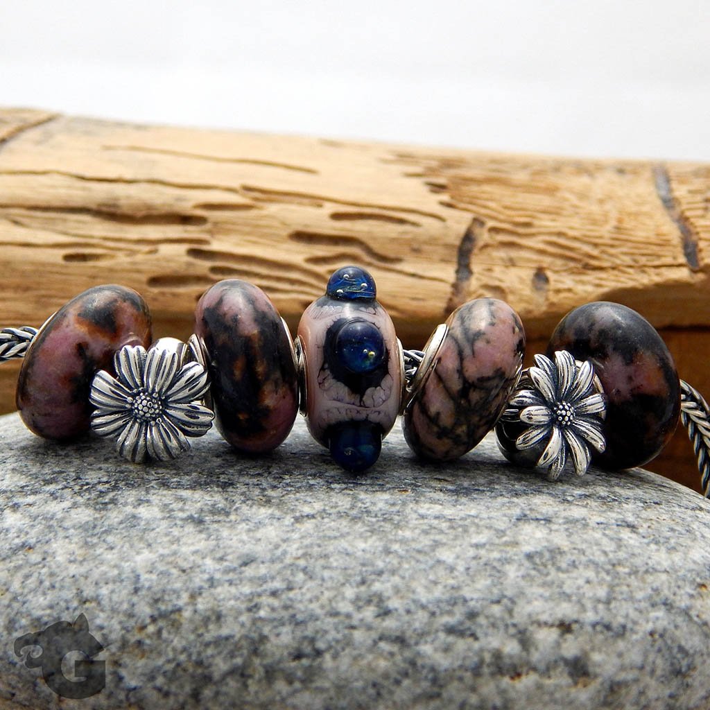 Rhodonite gemstone bead