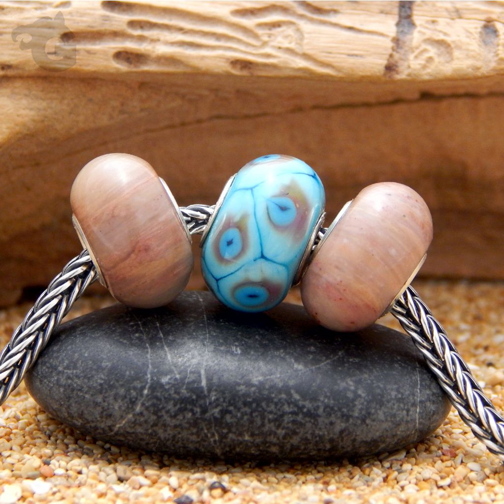 one of the most powerful heart chakra stones rhodonite salmon pink unisex gemstone glermes