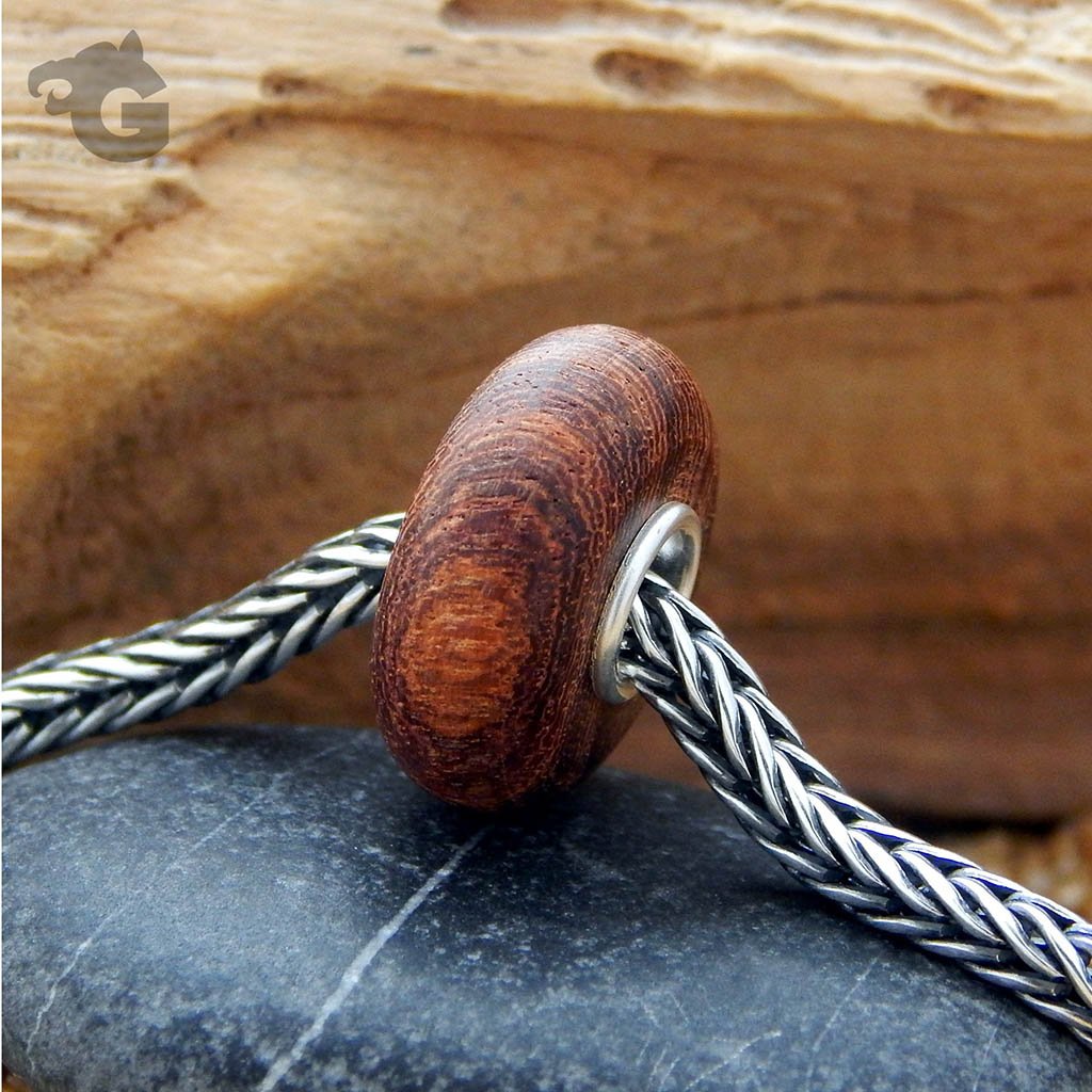 Natural Wood Dark bead