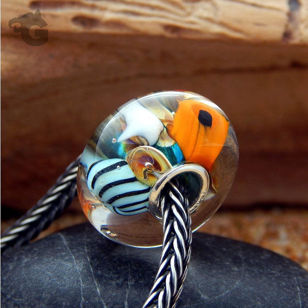 Sea Sunflower Yellow Reef glass bead