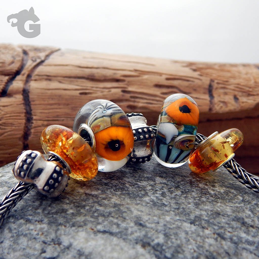 Sea Sunflower Yellow Reef glass bead