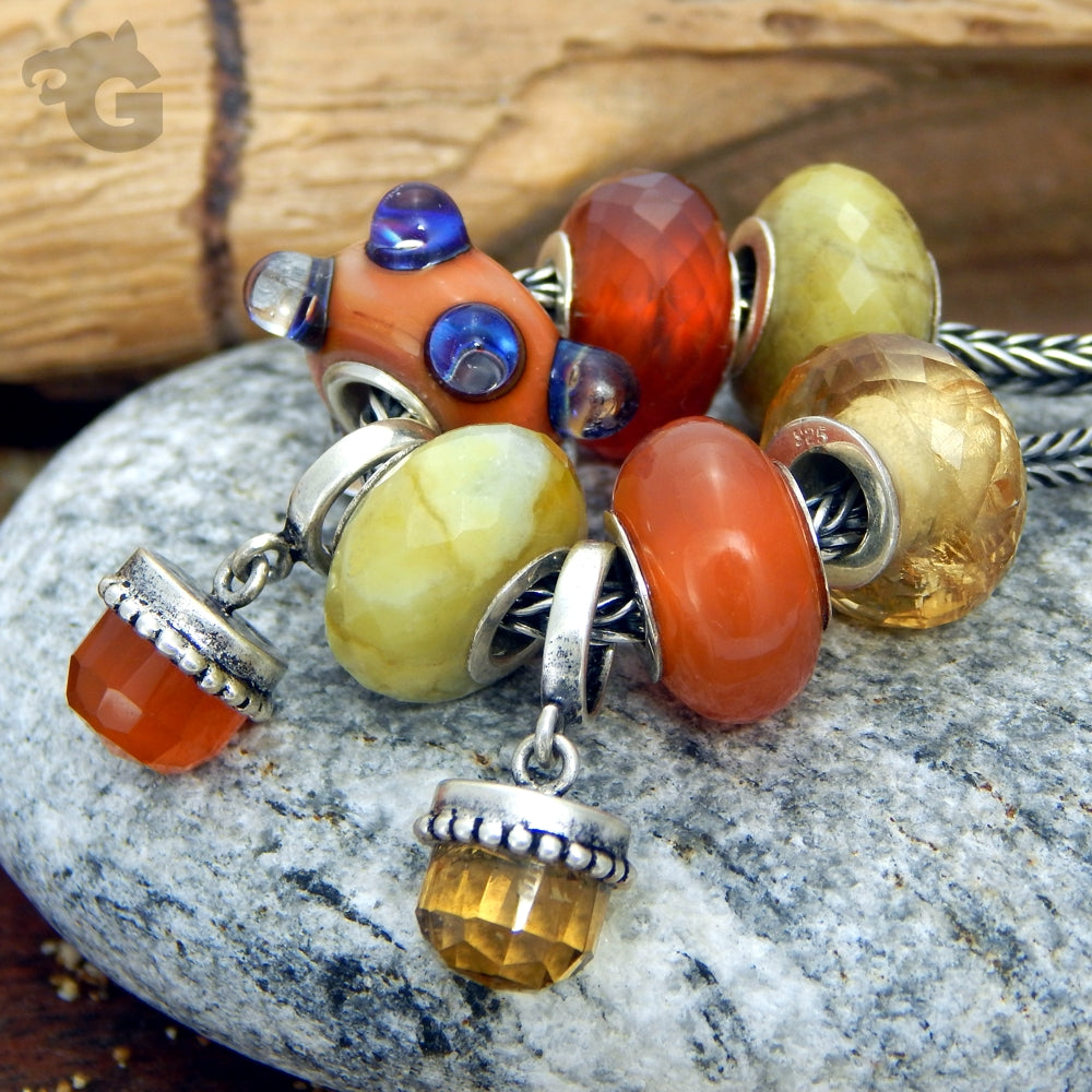 Bumpy lampwork Summer Berry glass bead