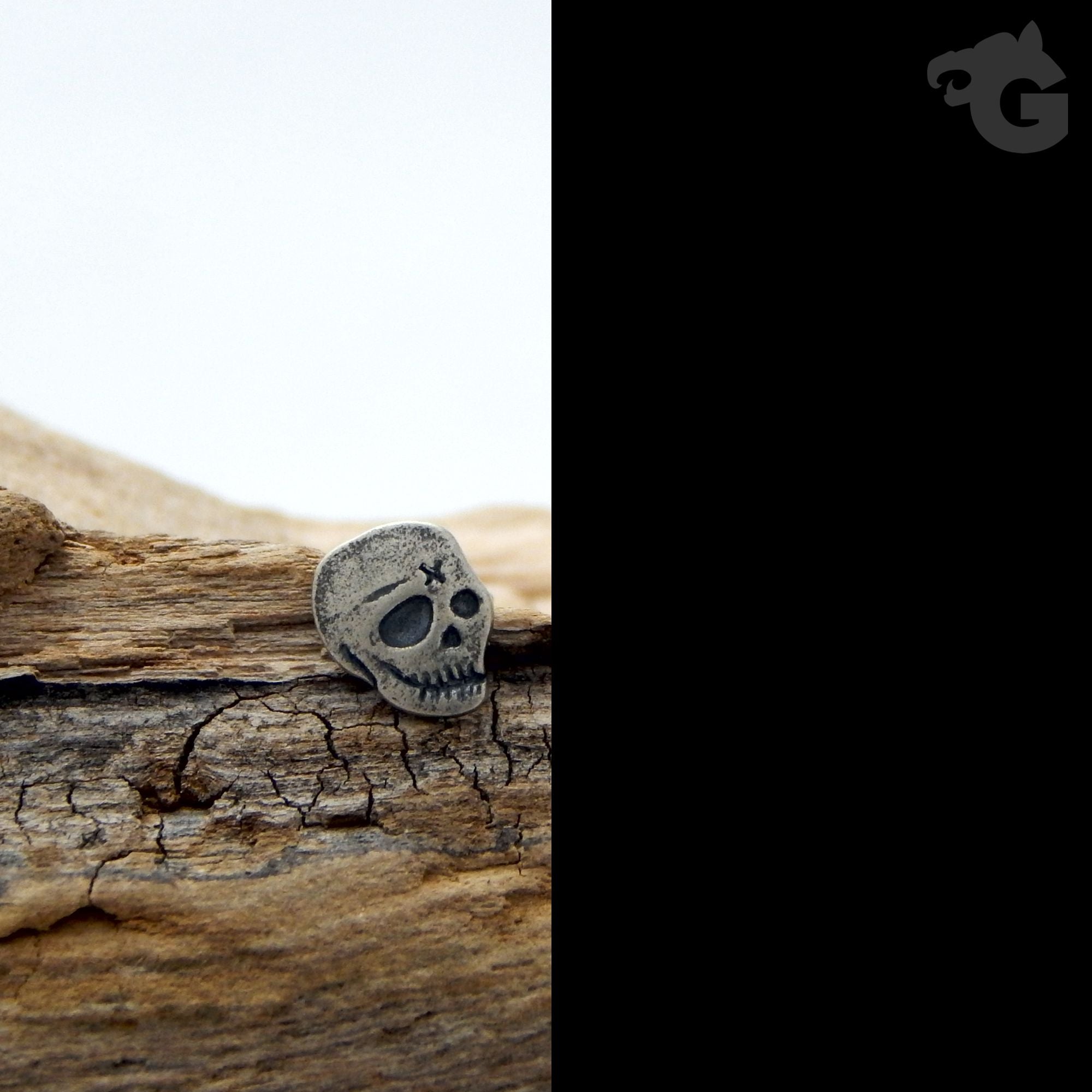 'Skull' stud earrings