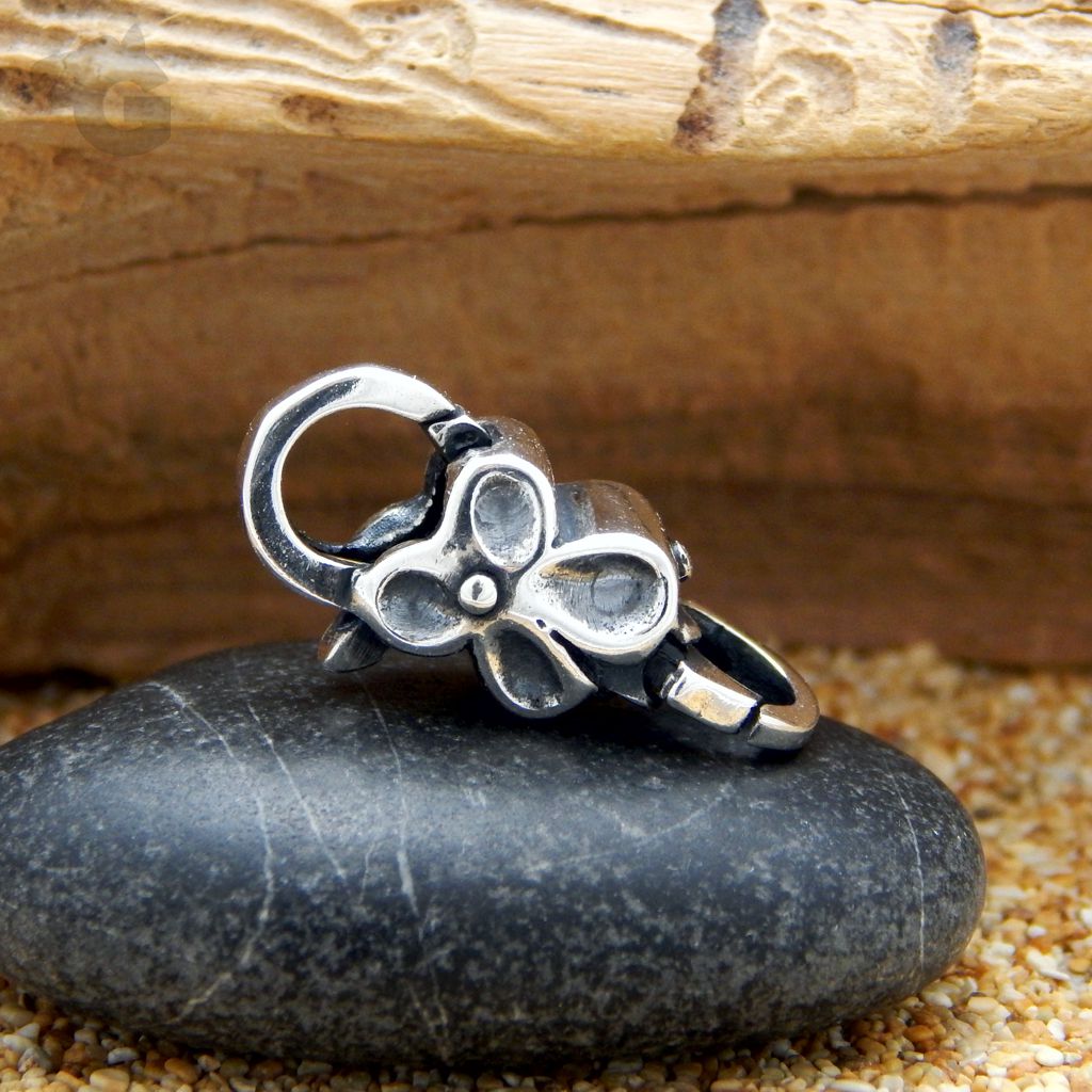 claw clasp bracelet oxidized 925 silver flower garden nature inspired gift for her 40th birthday glermes