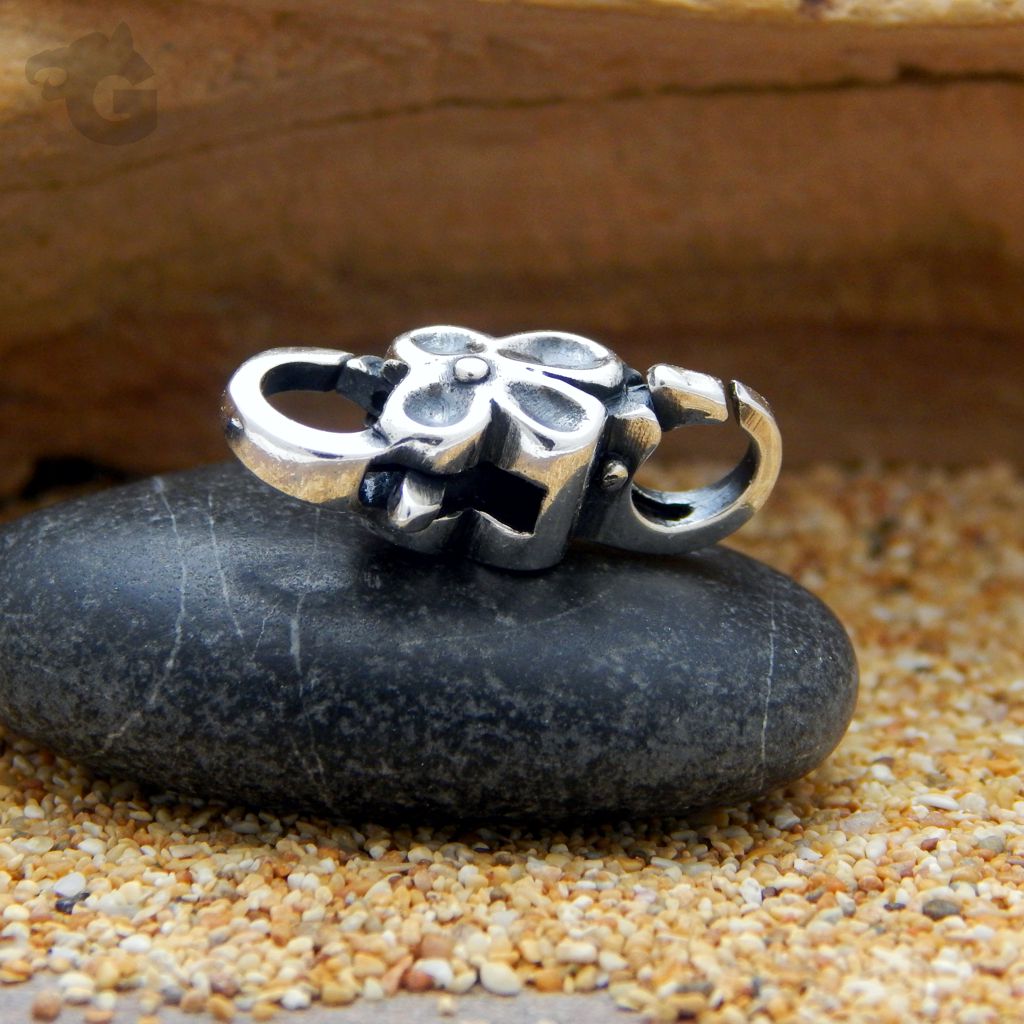 Silver snowberry double lobster clasp jewelry - glermes.com