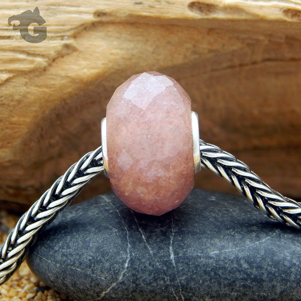 Strawberry Quartz gemstone bead