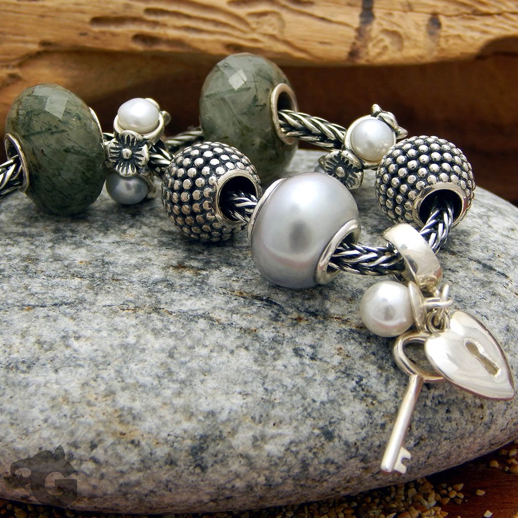 Silver charm Sugar Apple