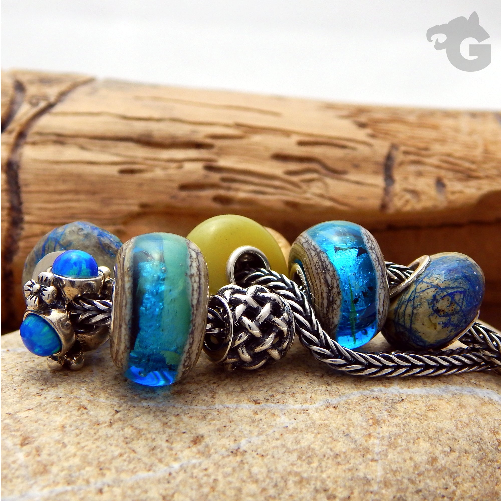 Wicker charm big hole bead