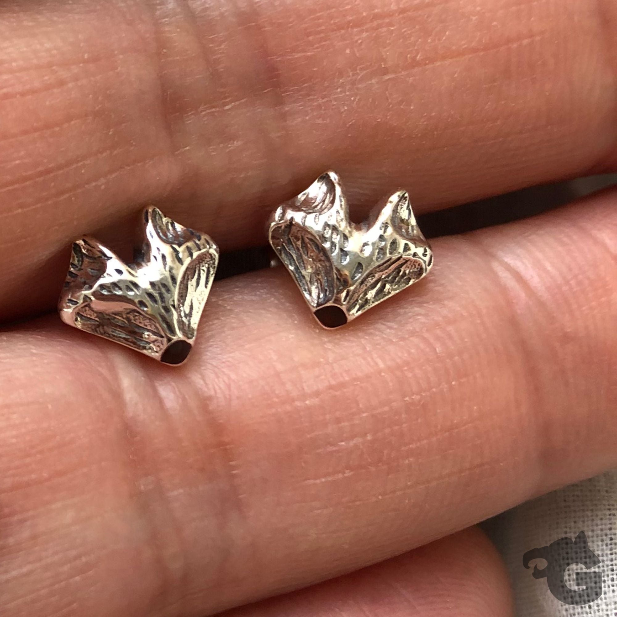 animal lover jewelry fox studs unisex