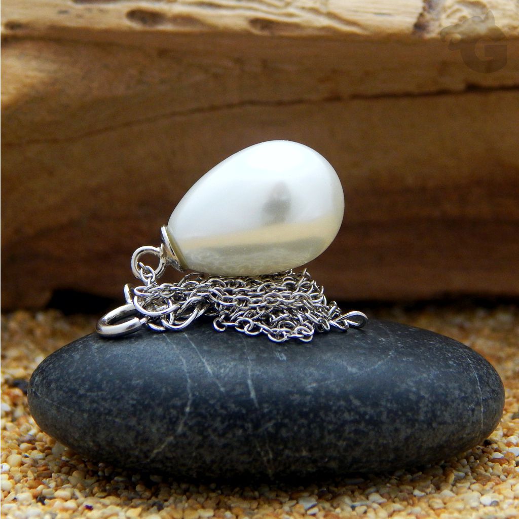 teardrop pearl necklace with extension 16 - 18 inches 40 - 45 cm white pearl choker glermes.com