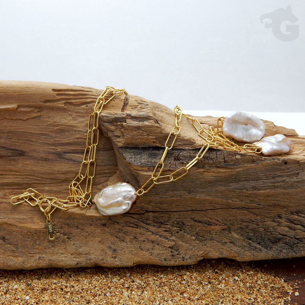 Baroque coin paperclip necklace