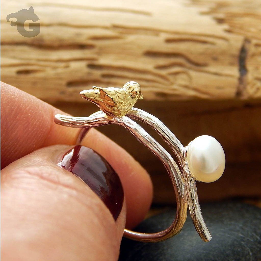 Bird on Twig ring with a Pearl