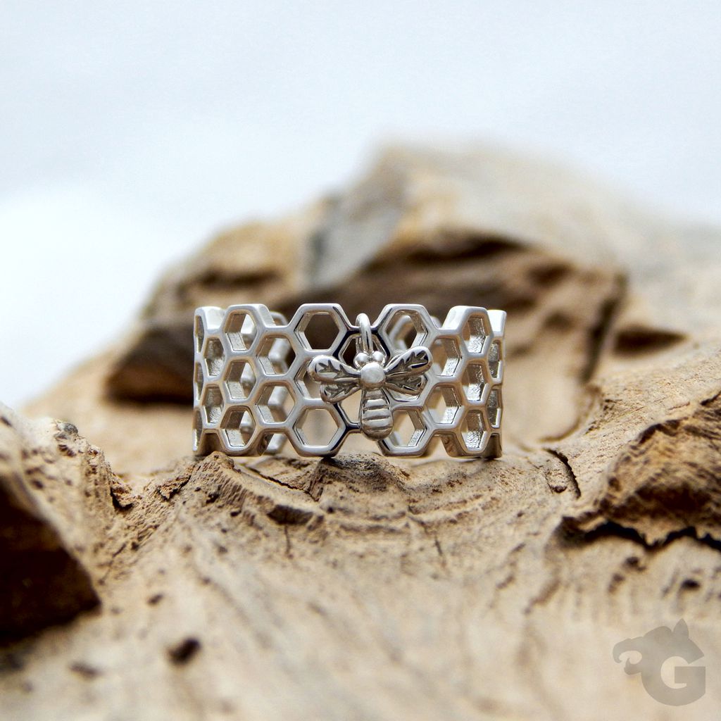 Honeycomb on sale bee ring
